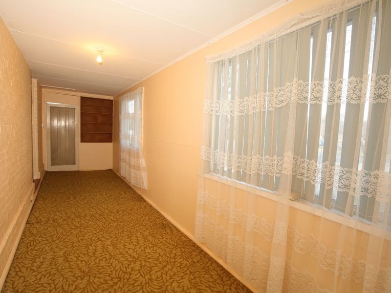 50 Simmons Street, Wagga Wagga NSW 2650