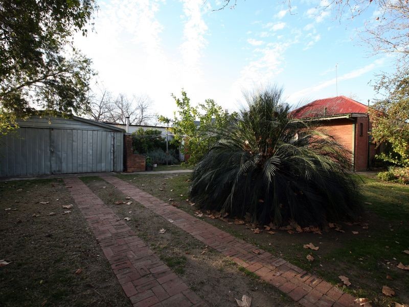 50 Simmons Street, Wagga Wagga NSW 2650