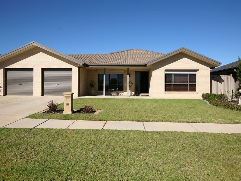 60 Mima Street, Glenfield Park NSW 2650