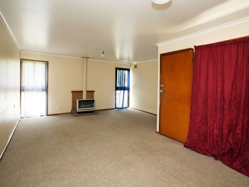 5 Blakemore Street, Ashmont NSW 2650