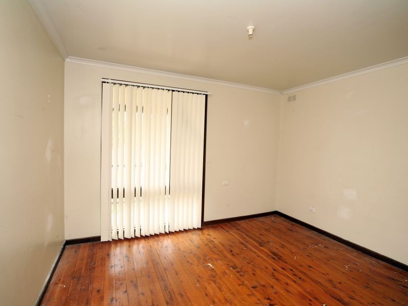 8 Arnott Street, Ashmont NSW 2650