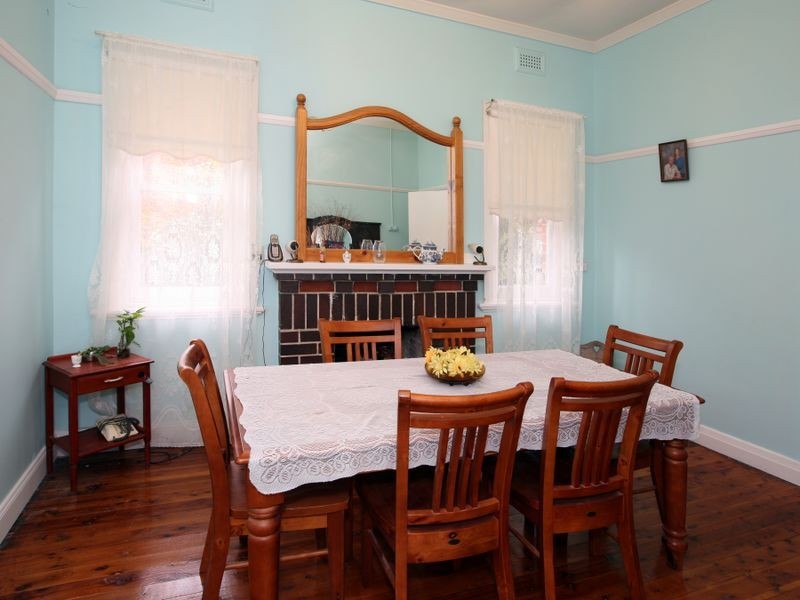 1 Norman Street, The Rock NSW 2655