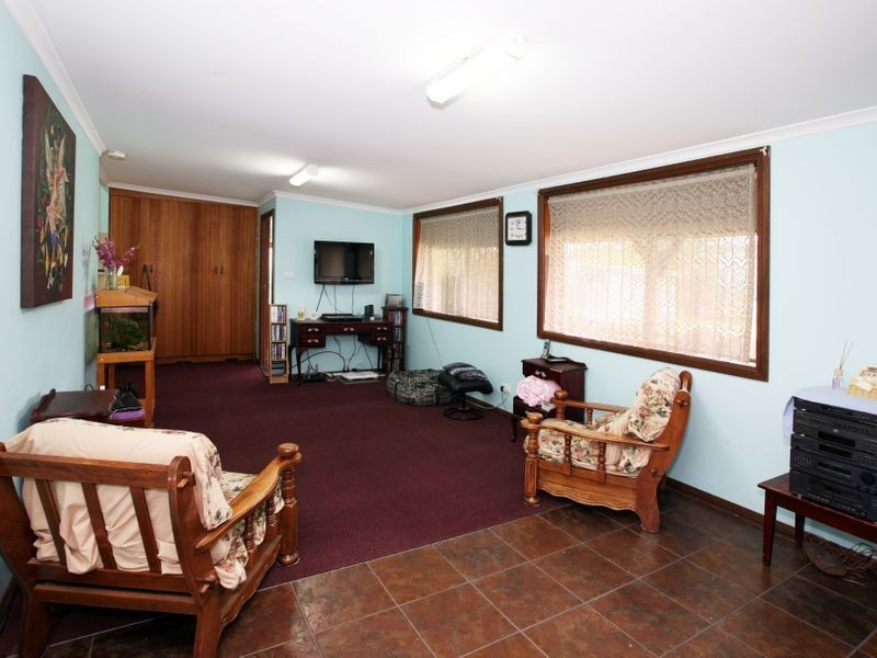 1 Norman Street, The Rock NSW 2655