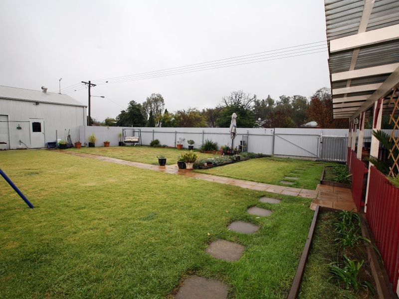 1 Norman Street, The Rock NSW 2655