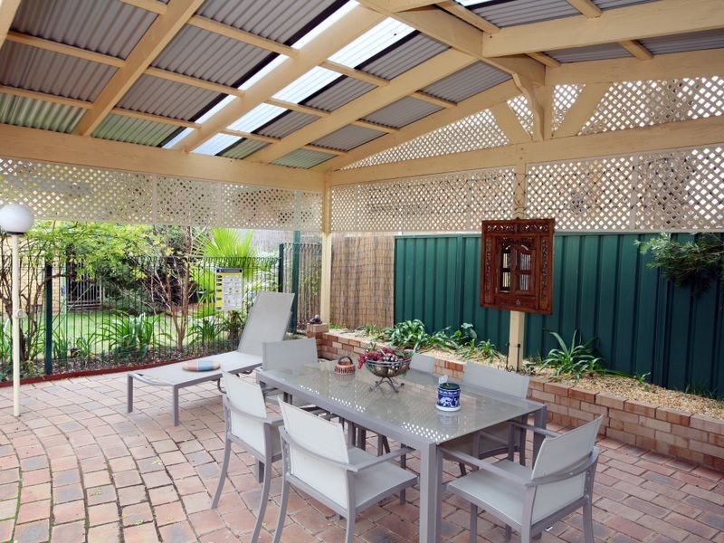 28 Norfolk Avenue, Lake Albert NSW 2650