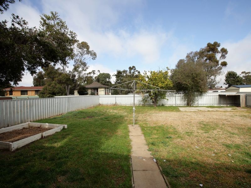 68 Connorton Avenue, Ashmont NSW 2650