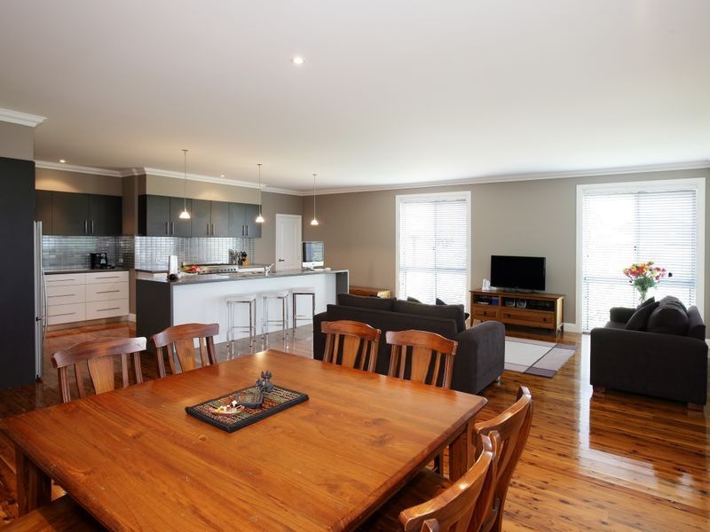 48 Kansas Drive, Wagga Wagga NSW 2650