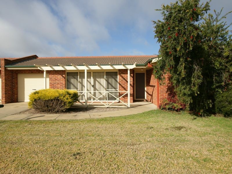 16 Bentley Place, Wagga Wagga NSW 2650