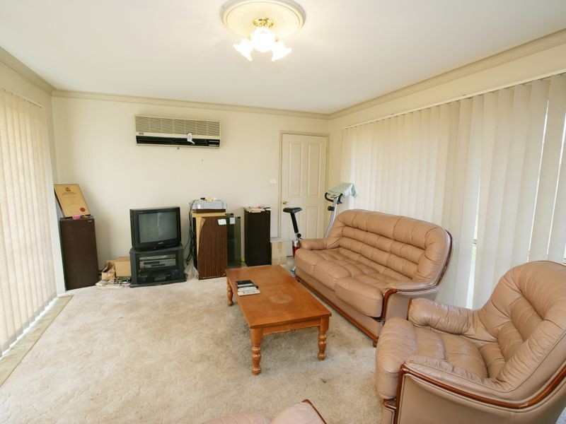 16 Bentley Place, Wagga Wagga NSW 2650