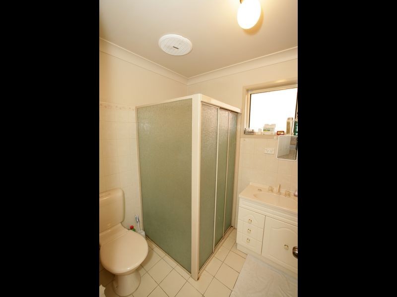 16 Bentley Place, Wagga Wagga NSW 2650