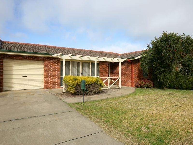 16 Bentley Place, Wagga Wagga NSW 2650