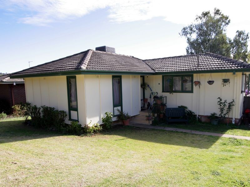 19 Connorton Avenue, Ashmont NSW 2650