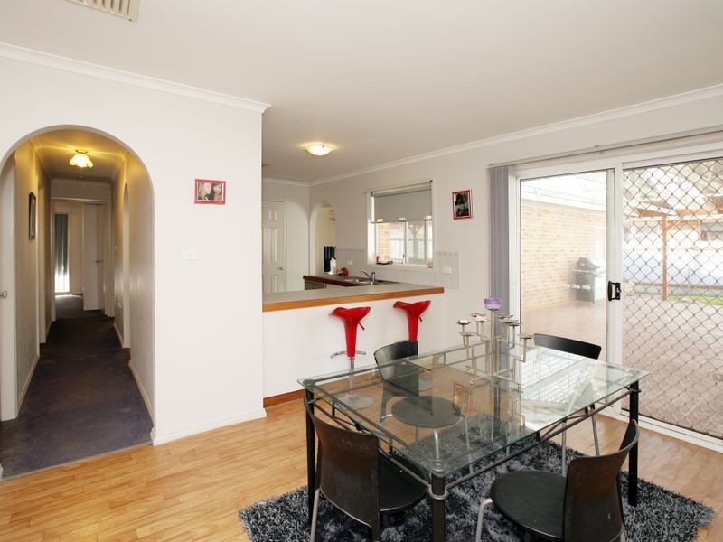 23 Overdale Drive, Bourkelands NSW 2650