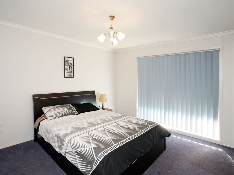 23 Overdale Drive, Bourkelands NSW 2650