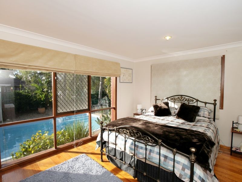 58 Undurra Drive, Glenfield Park NSW 2650