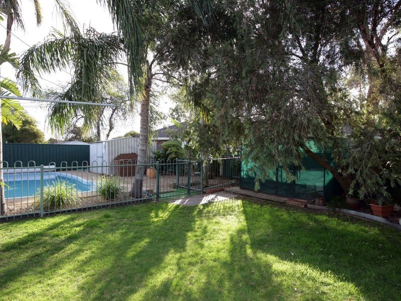 58 Undurra Drive, Glenfield Park NSW 2650