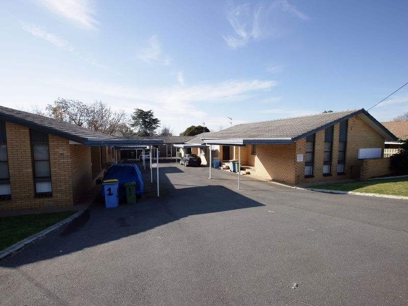 8/31-33 Willow Street, Kooringal NSW 2650