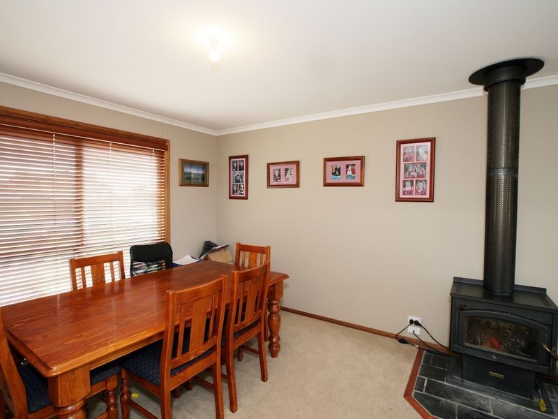 56 Scott Street, The Rock NSW 2655