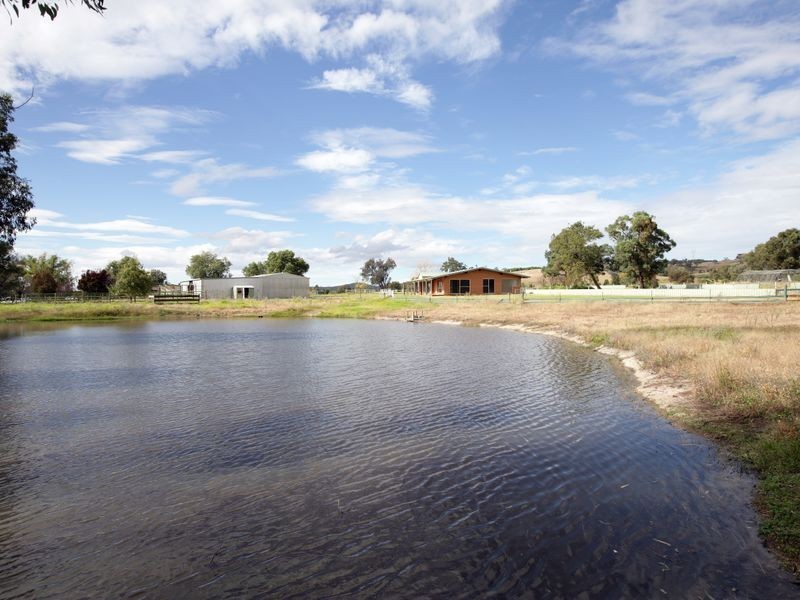 6915 Holbrook Road, Wagga Wagga NSW 2650