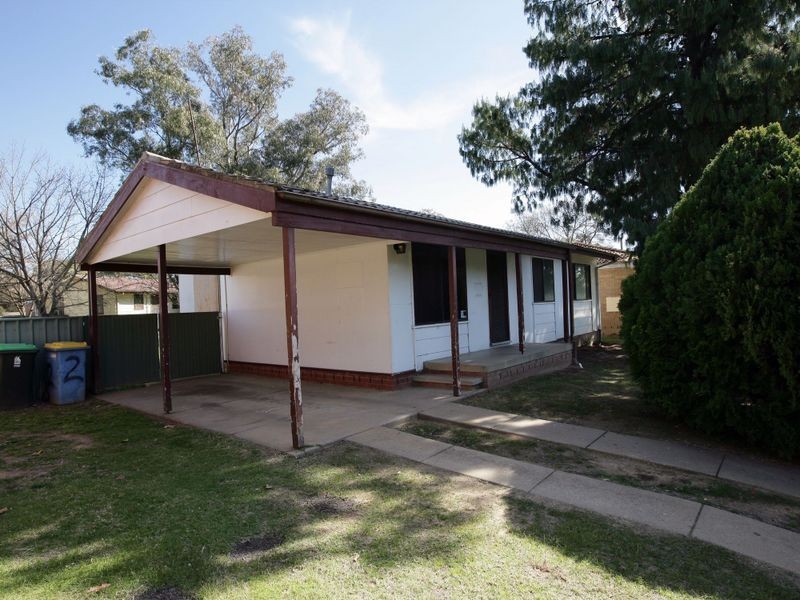 2 Edghill Place, Tolland NSW 2650