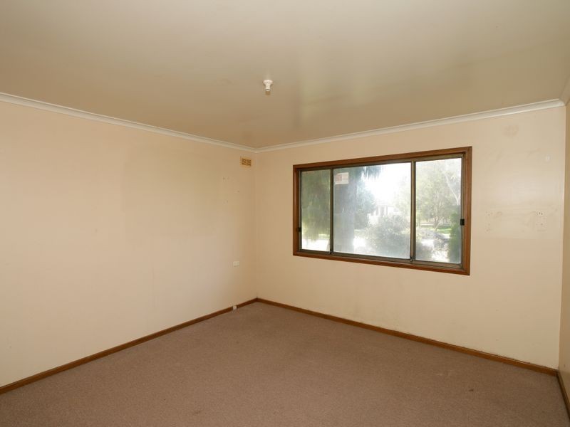 2 Edghill Place, Tolland NSW 2650
