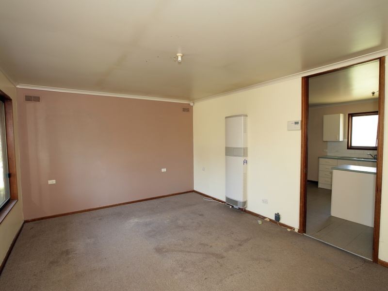 2 Edghill Place, Tolland NSW 2650