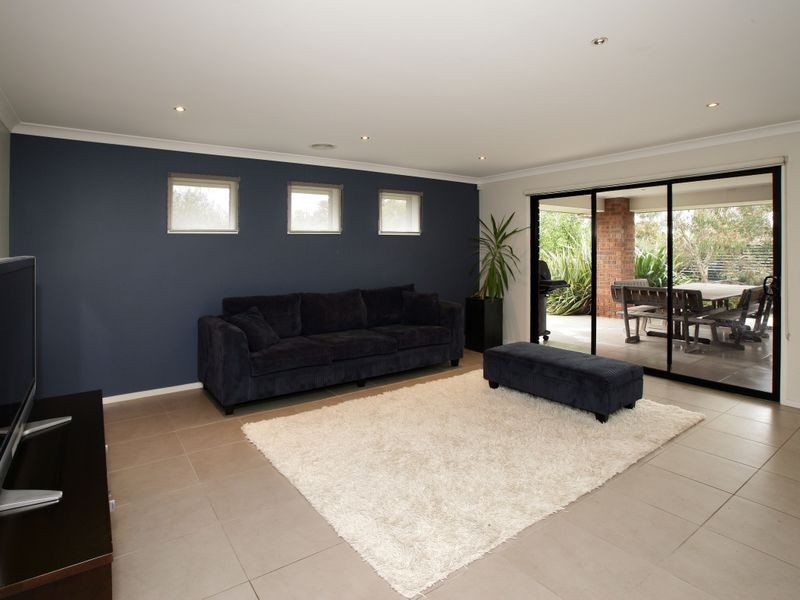 10 Budawang Place, Tatton NSW 2650