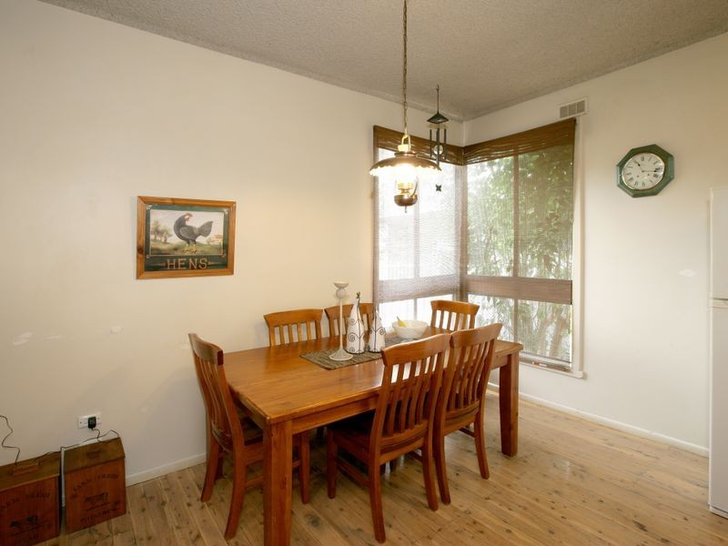 29 Cutler Avenue, Kooringal NSW 2650