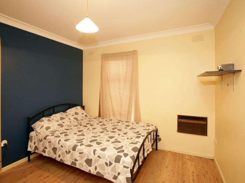 29 Cutler Avenue, Kooringal NSW 2650