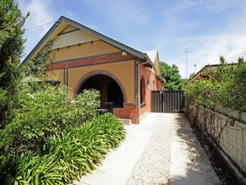 6 Little Best Street, Wagga Wagga NSW 2650