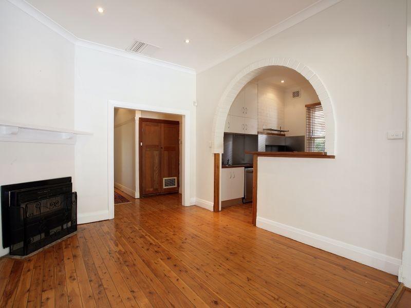 6 Little Best Street, Wagga Wagga NSW 2650