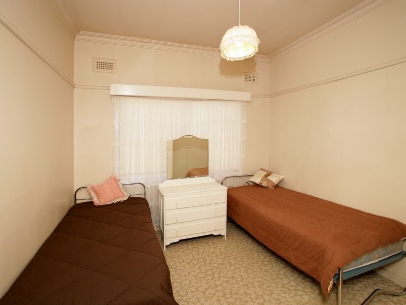 89 Mitchelmore Street, Turvey Park NSW 2650