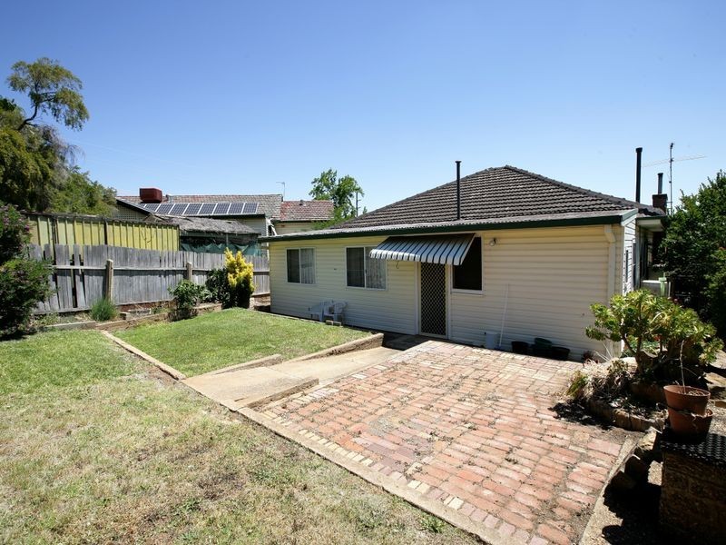 89 Mitchelmore Street, Turvey Park NSW 2650