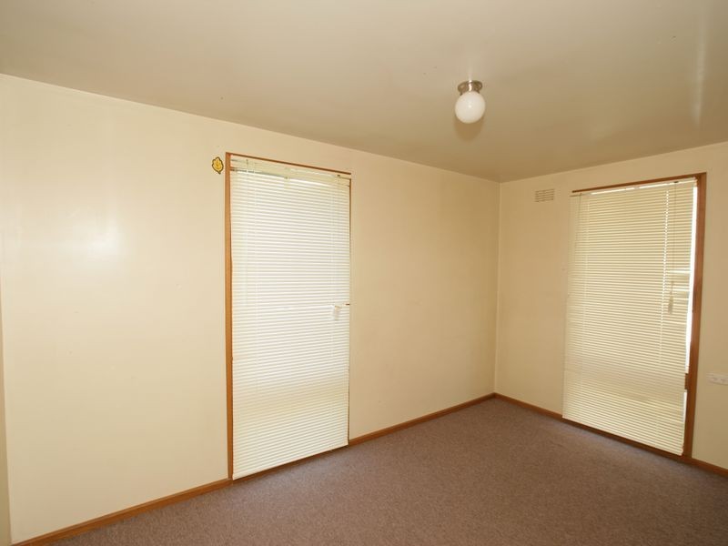 27 Callaghan Street, Ashmont NSW 2650