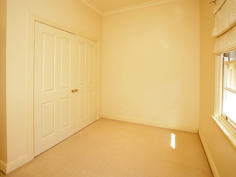 16 Slocum Street, Wagga Wagga NSW 2650