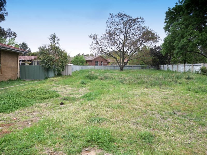 4 Edghill Place, Tolland NSW 2650