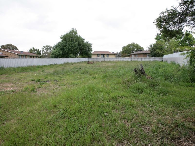 1 Kenny Place, Tolland NSW 2650