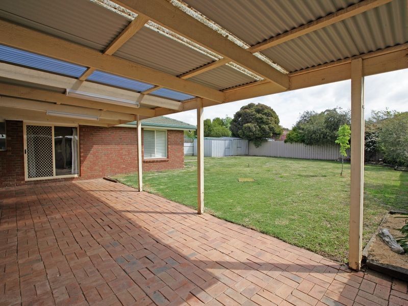 15 Kurrajong Avenue, Forest Hill NSW 2651