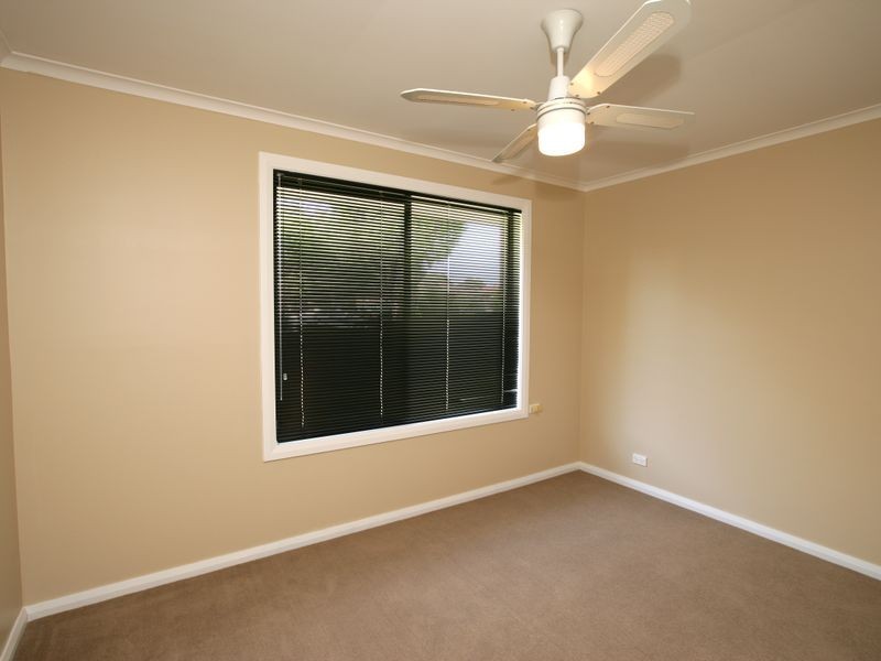 22 Bandera Avenue, Glenfield Park NSW 2650