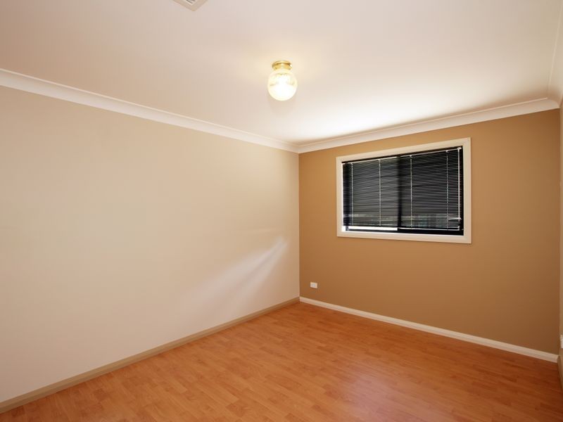 22 Bandera Avenue, Glenfield Park NSW 2650