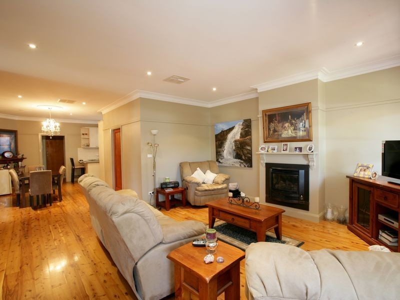 29 Spring Street, Wagga Wagga NSW 2650