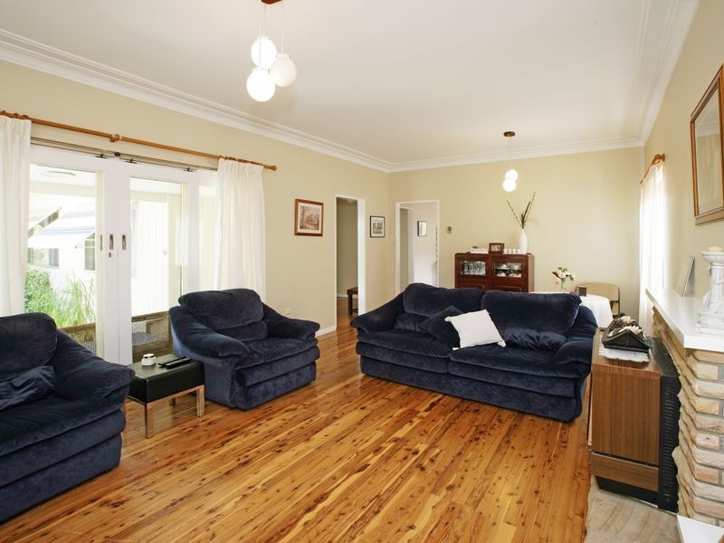 350 Lake Albert Road, Kooringal NSW 2650