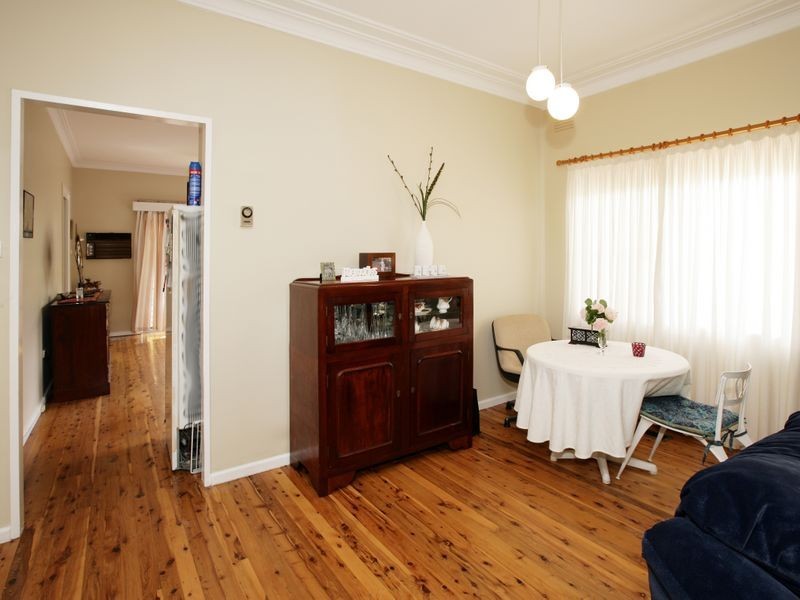 350 Lake Albert Road, Kooringal NSW 2650