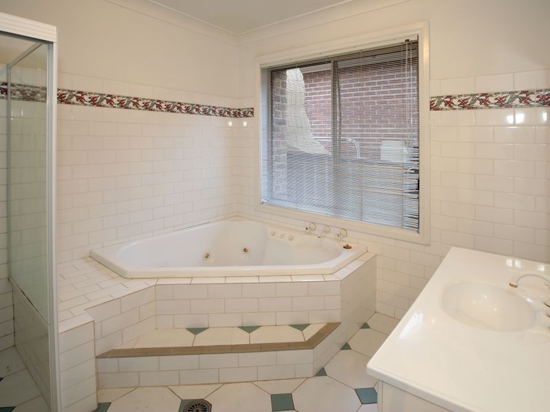 19 Malebo Place, Tatton NSW 2650