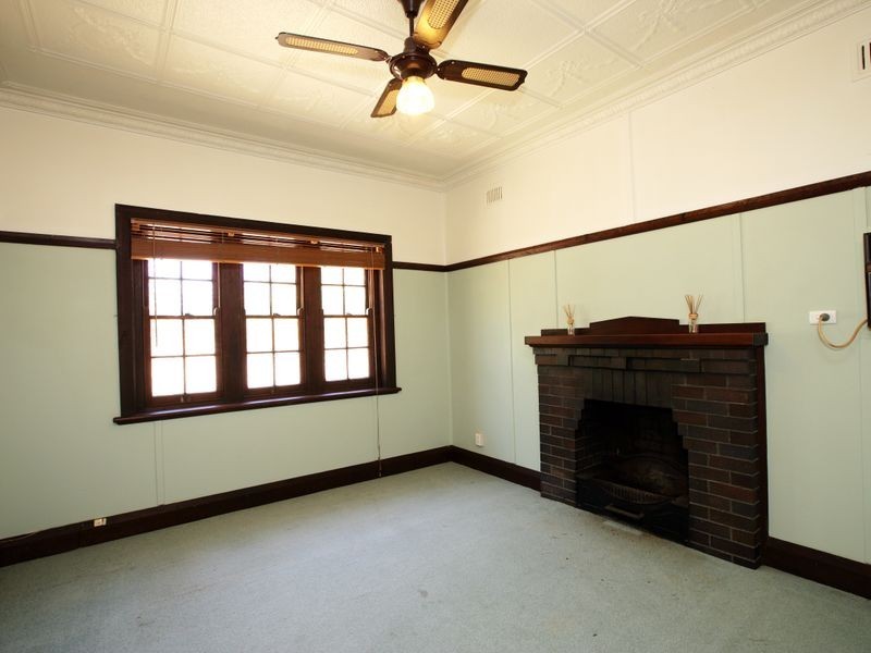 4 Mimosa Street, Coolamon NSW 2701