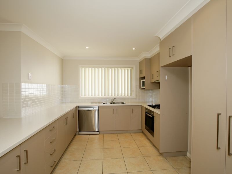 1/58 Yarrawah Crescent, Bourkelands NSW 2650