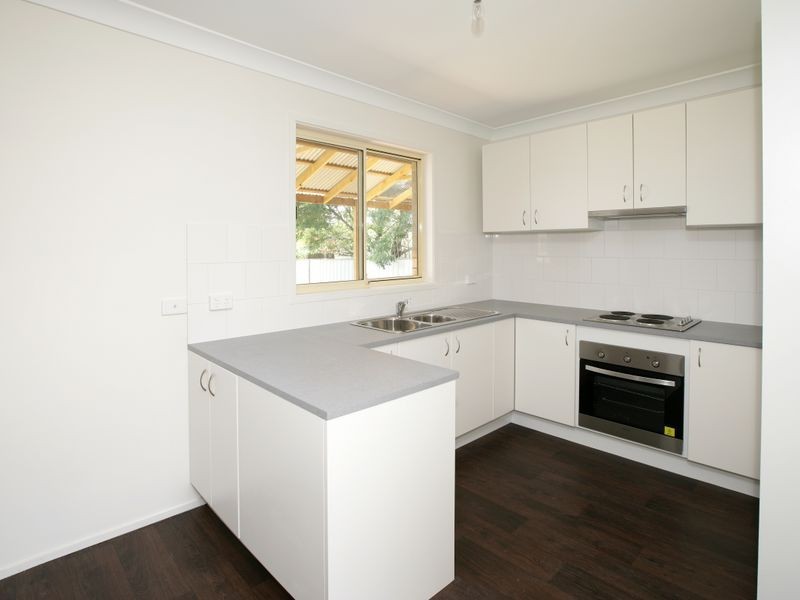 110 Raye Street, Tolland NSW 2650
