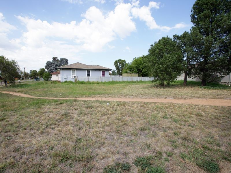 24 Lae Avenue, Ashmont NSW 2650