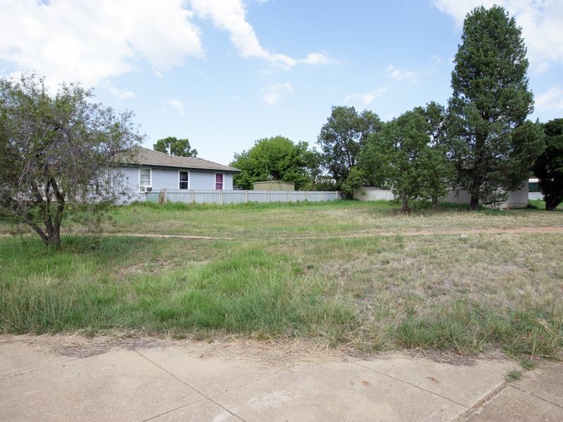 24 Lae Avenue, Ashmont NSW 2650