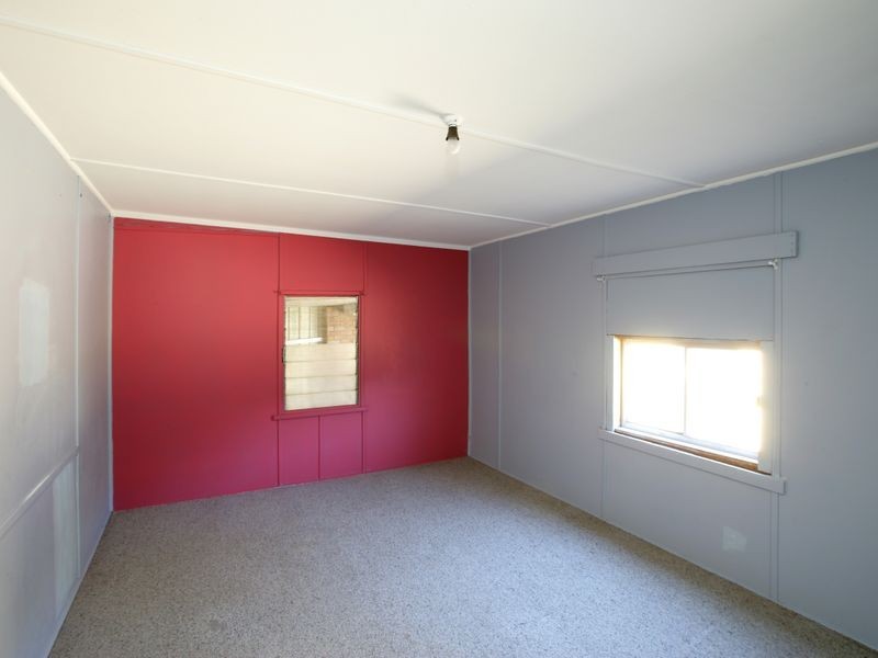 246 Lake Albert Road, Kooringal NSW 2650
